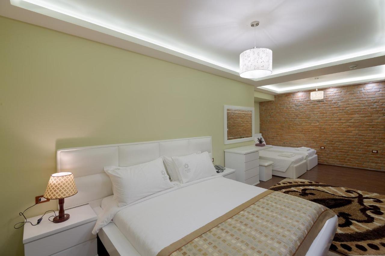 Casta Diva Hotel Korça Kültér fotó