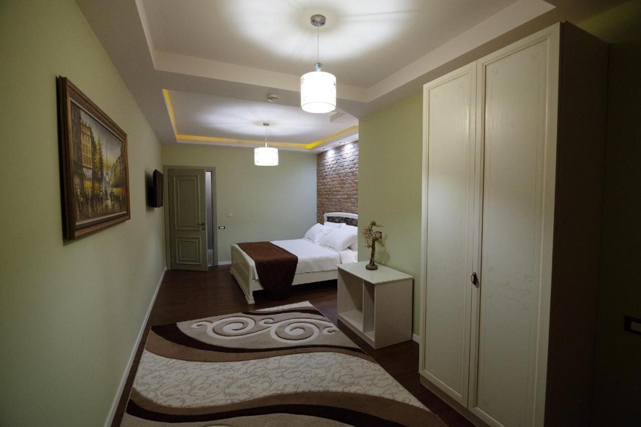 Casta Diva Hotel Korça Kültér fotó