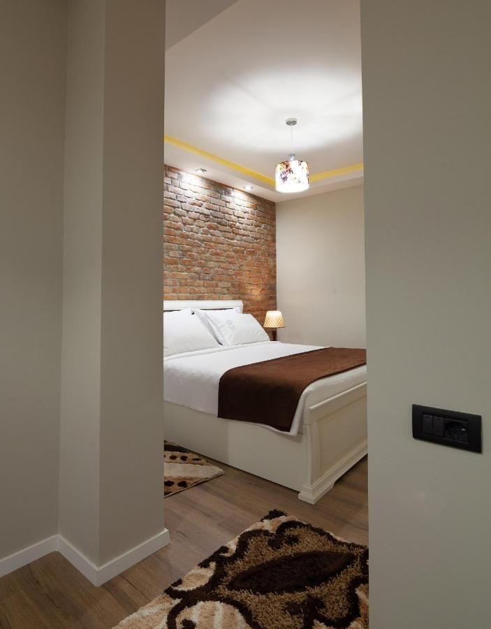Casta Diva Hotel Korça Kültér fotó