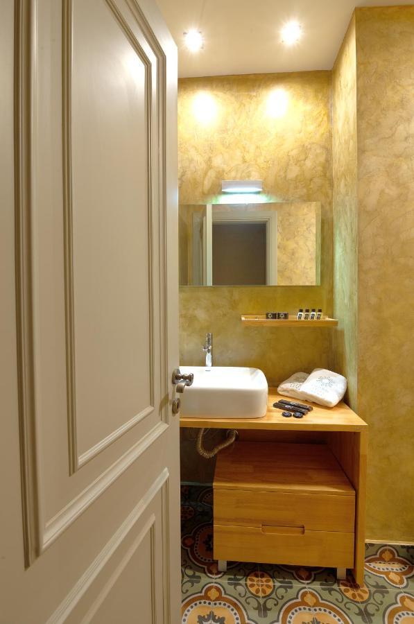 Casta Diva Hotel Korça Kültér fotó