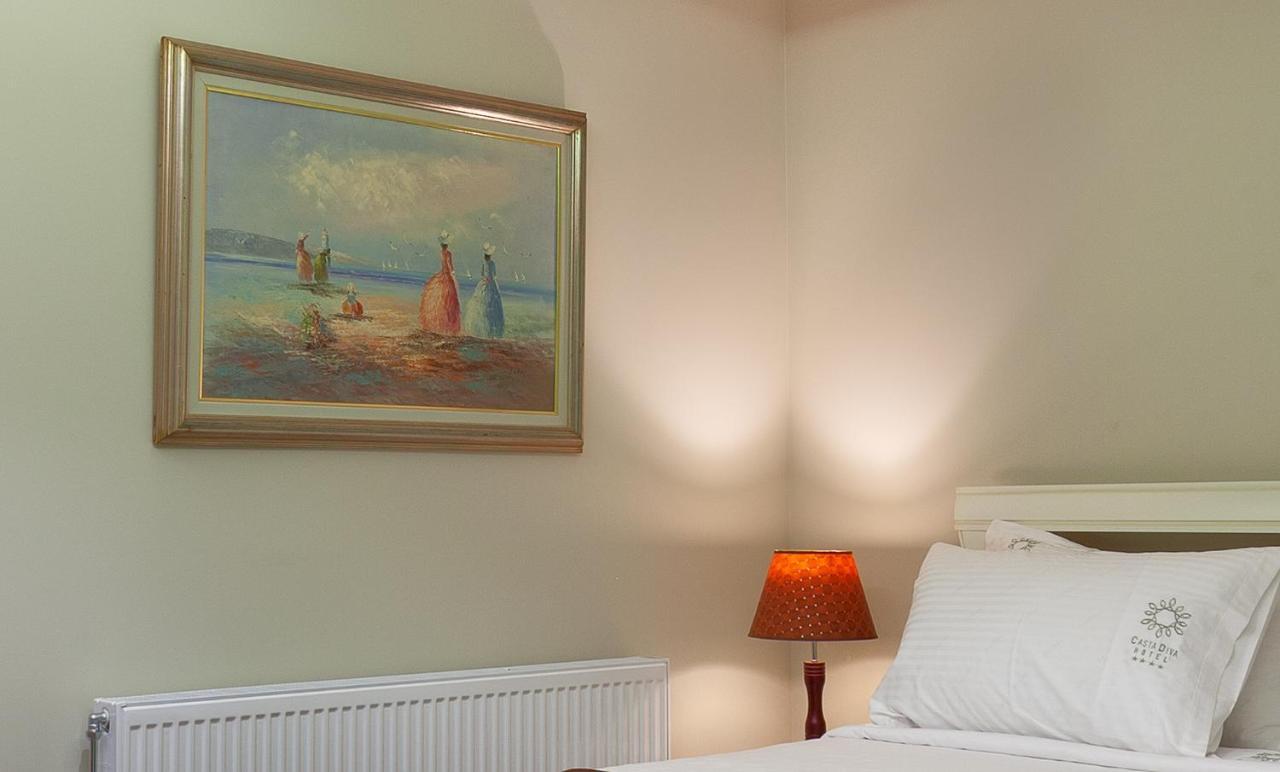 Casta Diva Hotel Korça Kültér fotó